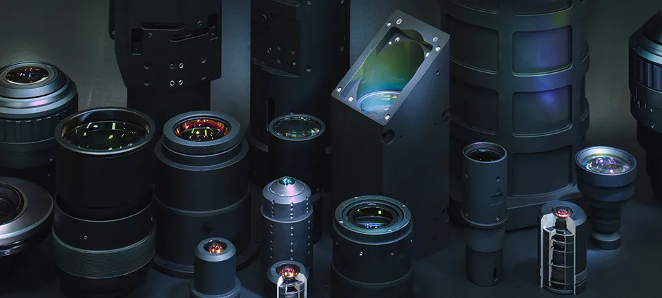 Hyperion optical design and manufacturing